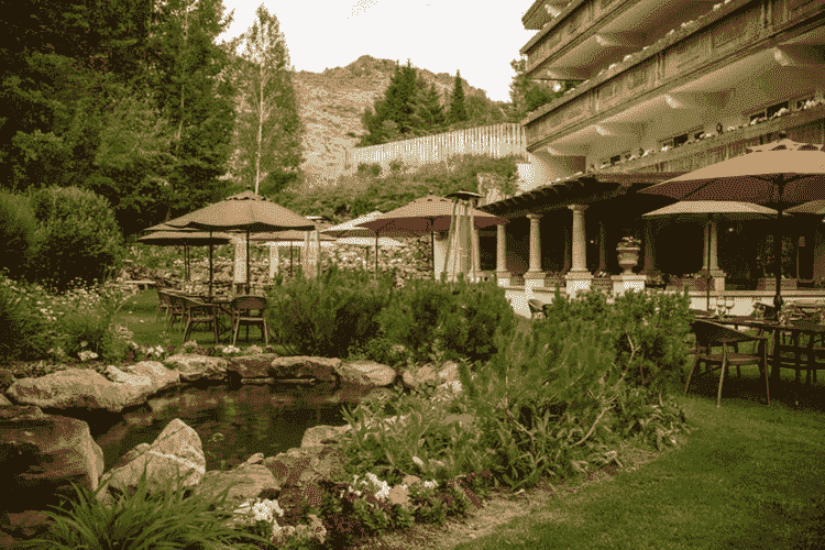 Knob Hill Inn in Idaho
