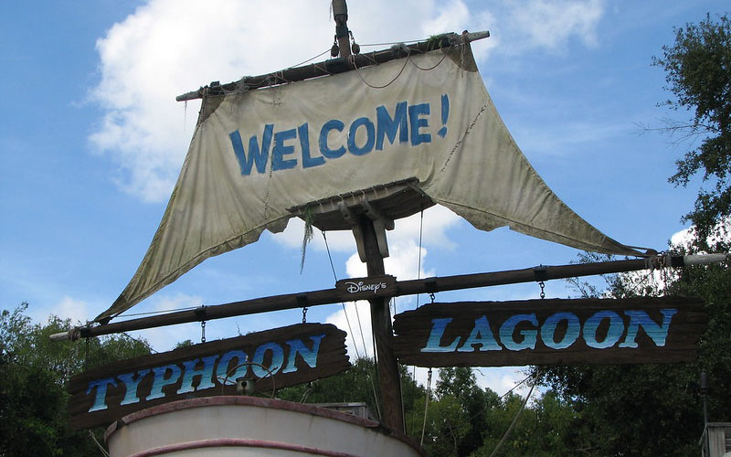 DISNEY’S TYPHOON LAGOON WATER PARK